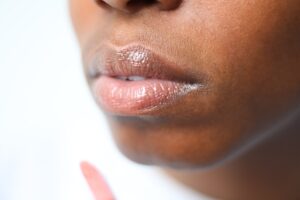 lip lightening treatment